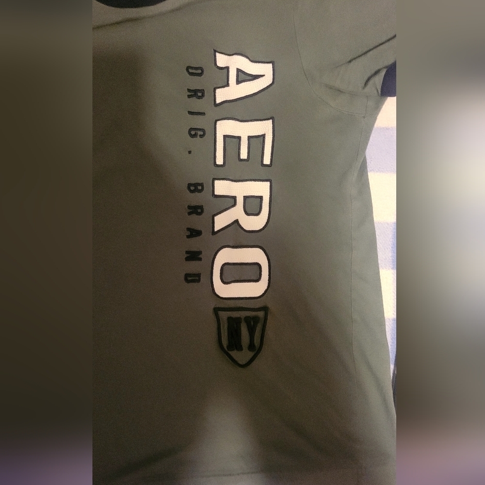 Aeropostale Gray Graphic Tee - Picture 6 of 7
